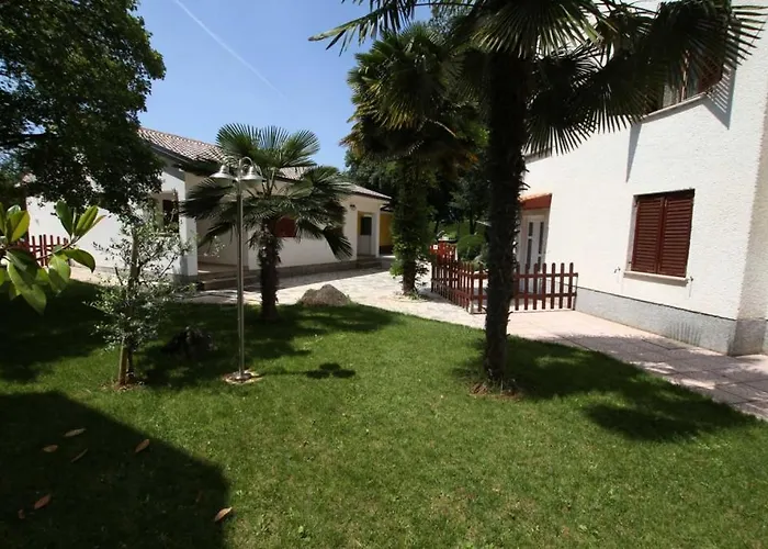 In With Balcony, Air Conditioning, Wifi, Washing Machine 4928-10 Apartmán
