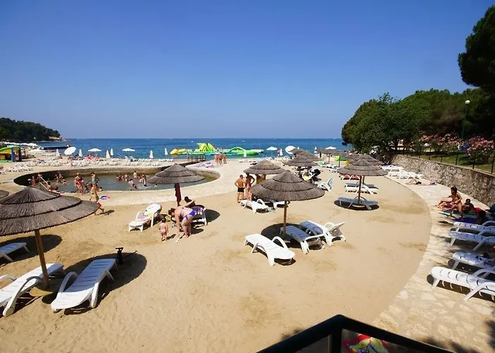 In With Balcony, Air Conditioning, Wifi, Washing Machine 4928-10 Lejlighed *