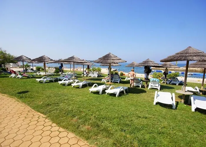 Apartmán In With Balcony, Air Conditioning, Wifi, Washing Machine 4928-10 *