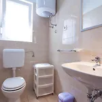 In With Balcony, Air Conditioning, Wifi, Washing Machine 4928-10 *