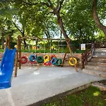 In With Balcony, Air Conditioning, Wifi, Washing Machine 4928-10 Apartamento *