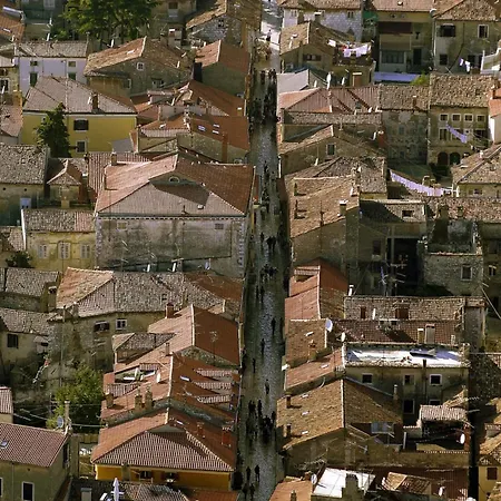 Apartment In With Balcony, Air Conditioning, Wifi, Washing Machine 4928-10