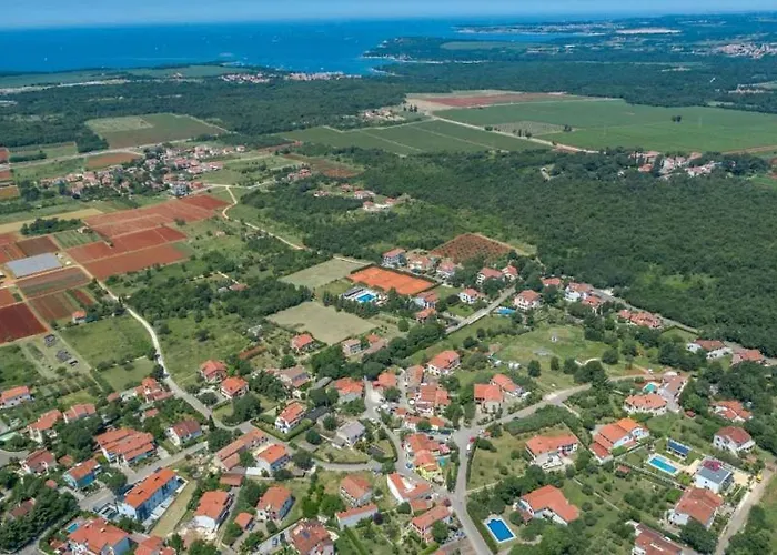 Апартаменты In With Balcony, Air Conditioning, Wifi, Washing Machine 4928-10 *