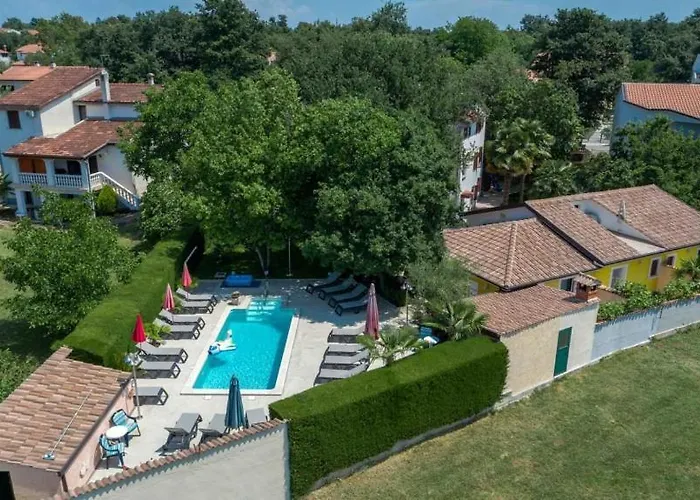 In With Balcony, Air Conditioning, Wifi, Washing Machine 4928-10 Lejlighed