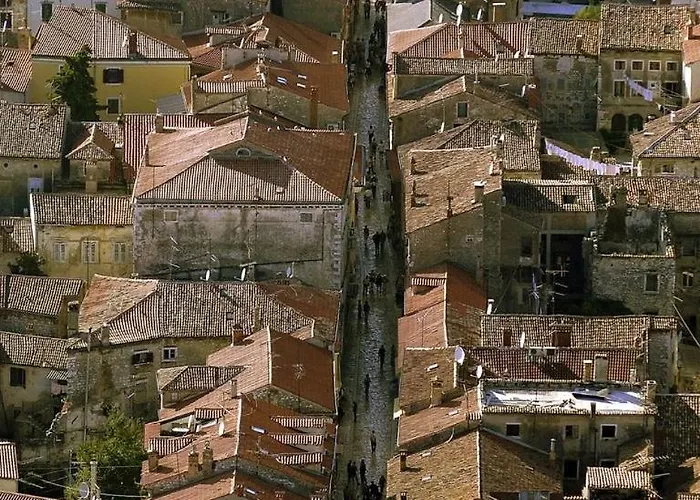 In With Balcony, Air Conditioning, Wifi, Washing Machine 4928-10 Пореч