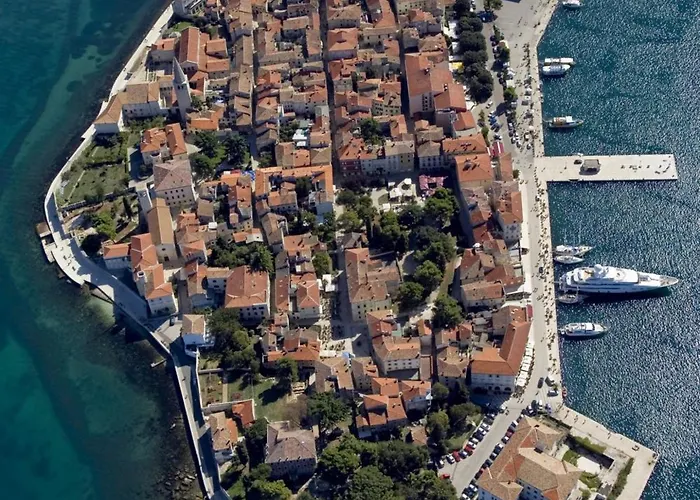 Apartman In With Balcony, Air Conditioning, Wifi, Washing Machine 4928-10 *