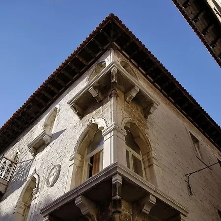 Apartament In With Balcony, Air Conditioning, Wifi, Washing Machine 4928-10 Poreč